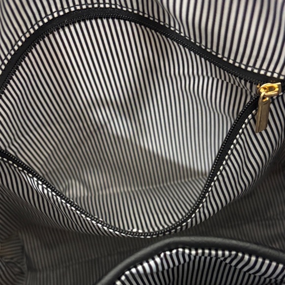 NEW! Elegant Cow Print Crossbody Bag - Picture 9 of 13